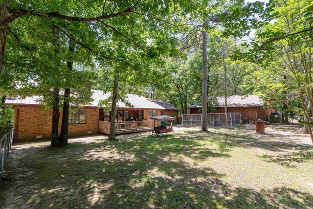 4 W Plantation Drive, Heber Springs, AR 72543