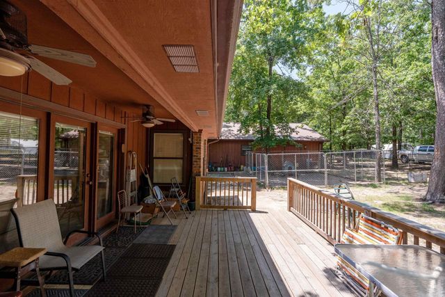 4 W Plantation Drive, Heber Springs, AR 72543