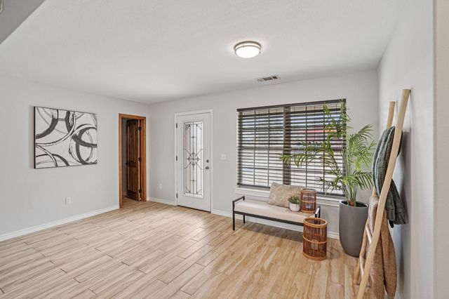 718 County Road 232, Collinsville, TX 76233