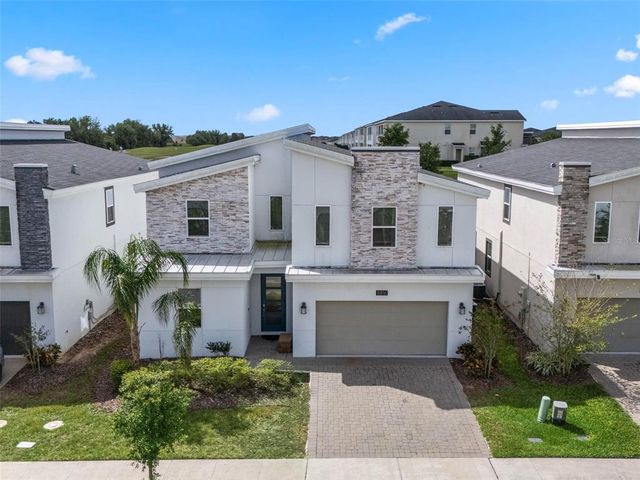 8816 CRUDEN BAY COURT, Davenport, FL 33896