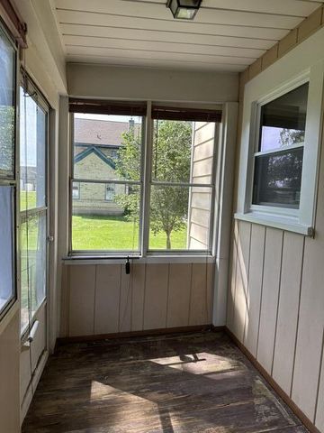 1962 Beulah AVENUE, East Troy, WI 53120