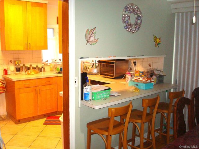 1298 Birch Street, Uniondale, NY 11553