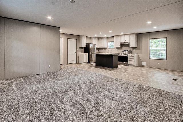 2140 Poole Town Road, Asheboro, NC 27205
