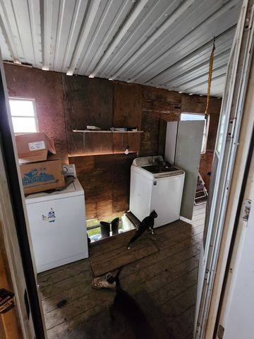 505 County Road 1442, Yantis, TX 75497