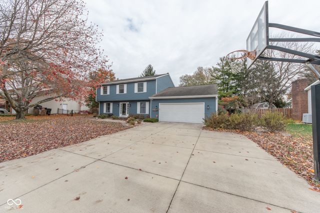 3635 River Road, Columbus, IN 47203