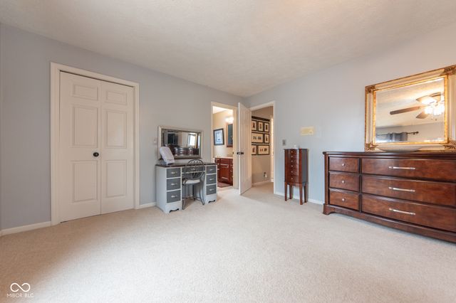 3635 River Road, Columbus, IN 47203