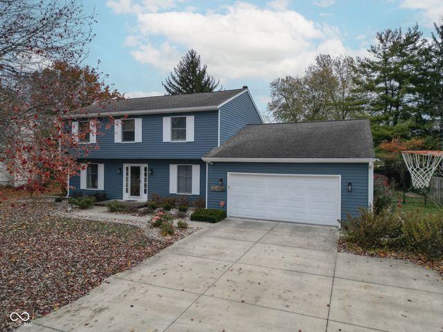 3635 River Road, Columbus, IN 47203