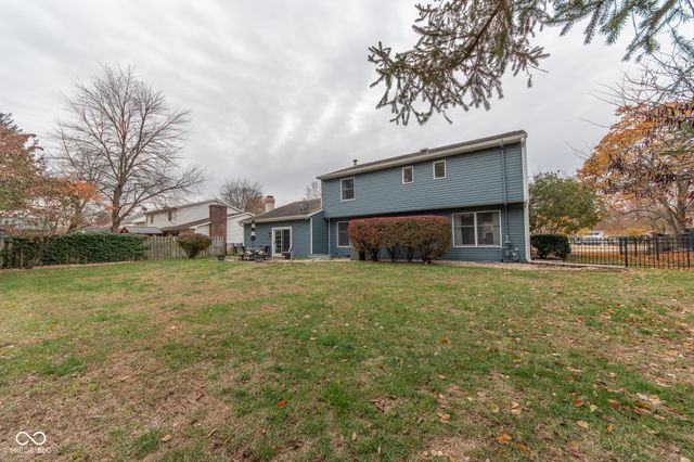 3635 River Road, Columbus, IN 47203