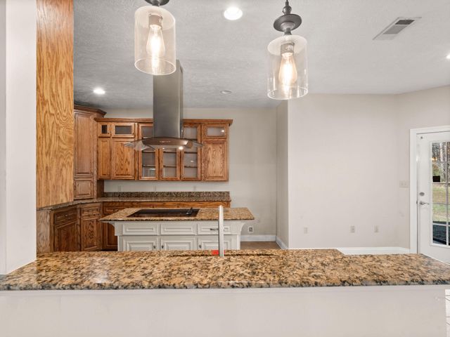 125 Marvin Shirley Rd, Deridder, LA 70634