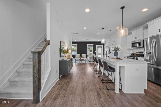 614 Great Ridge Parkway, Chapel Hill, NC 27516