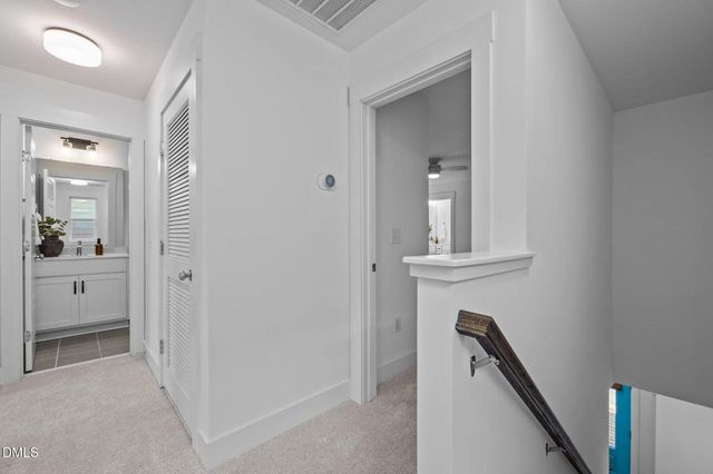 614 Great Ridge Parkway, Chapel Hill, NC 27516