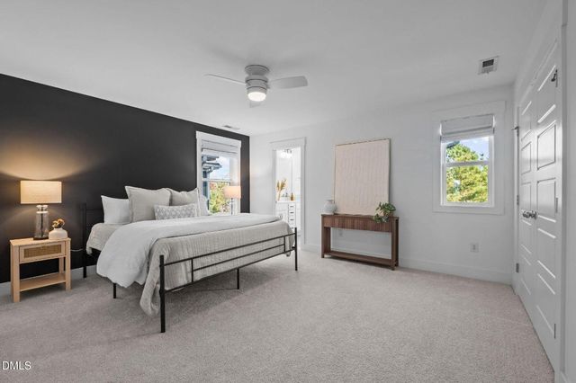 614 Great Ridge Parkway, Chapel Hill, NC 27516