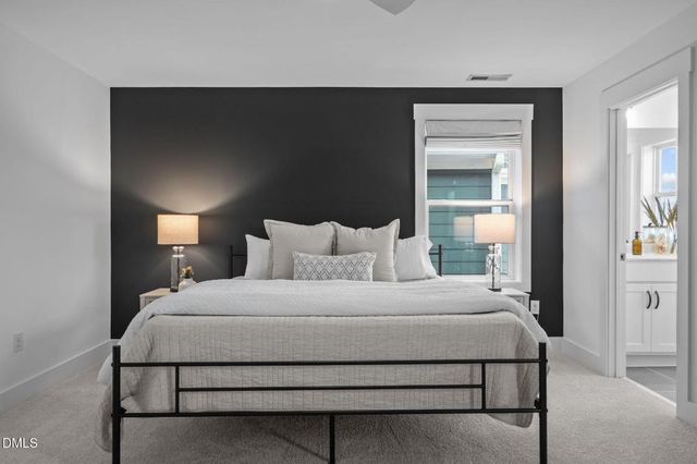 614 Great Ridge Parkway, Chapel Hill, NC 27516