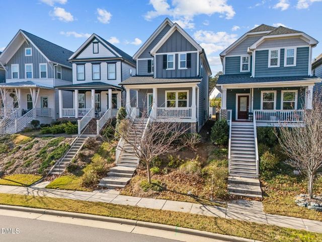 614 Great Ridge Parkway, Chapel Hill, NC 27516