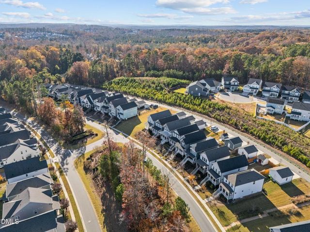 614 Great Ridge Parkway, Chapel Hill, NC 27516