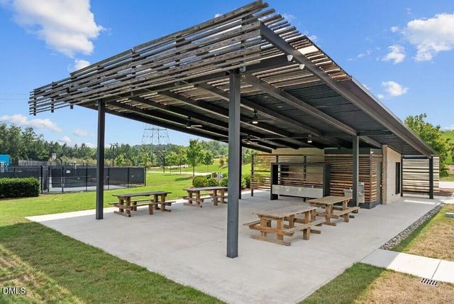 614 Great Ridge Parkway, Chapel Hill, NC 27516