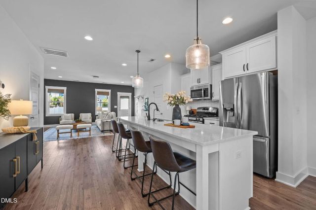 614 Great Ridge Parkway, Chapel Hill, NC 27516