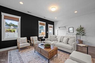 614 Great Ridge Parkway, Chapel Hill, NC 27516