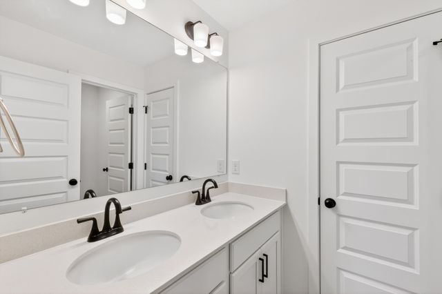 3248 Ventura Ave, White House, TN 37188