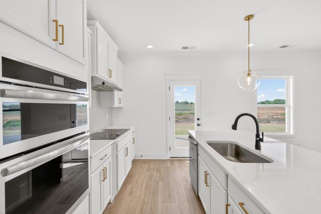3248 Ventura Ave, White House, TN 37188