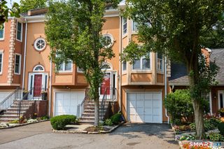 2675 Park Avenue 28, Bridgeport, CT 06604