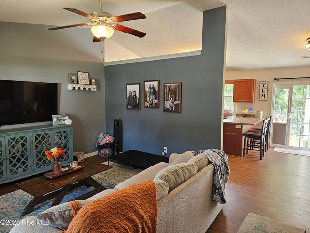 605 Fallow Court, Sneads Ferry, NC 28460