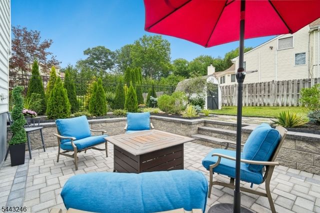 1 Archbridge Ln, Springfield Twp., NJ 07081