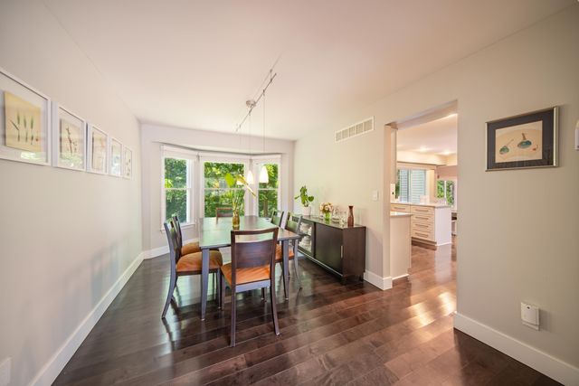 3085 N Foxridge Court, Ann Arbor, MI 48105