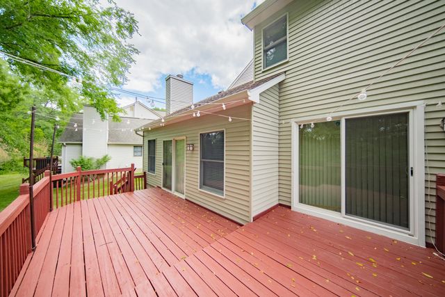3085 N Foxridge Court, Ann Arbor, MI 48105