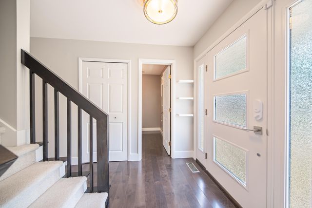 3085 N Foxridge Court, Ann Arbor, MI 48105