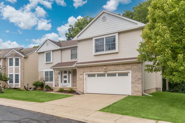 3085 N Foxridge Court, Ann Arbor, MI 48105
