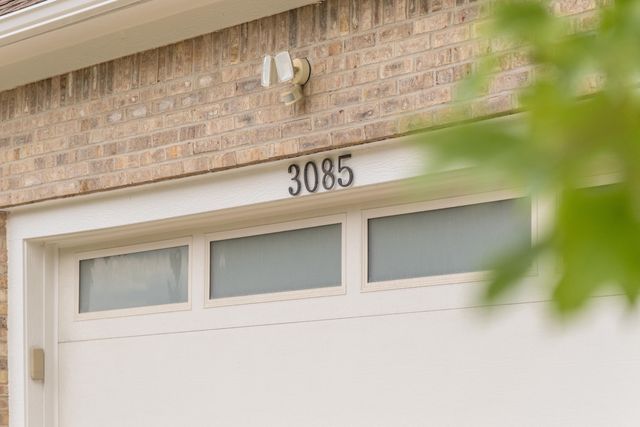 3085 N Foxridge Court, Ann Arbor, MI 48105