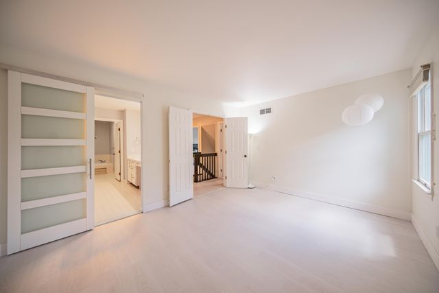 3085 N Foxridge Court, Ann Arbor, MI 48105