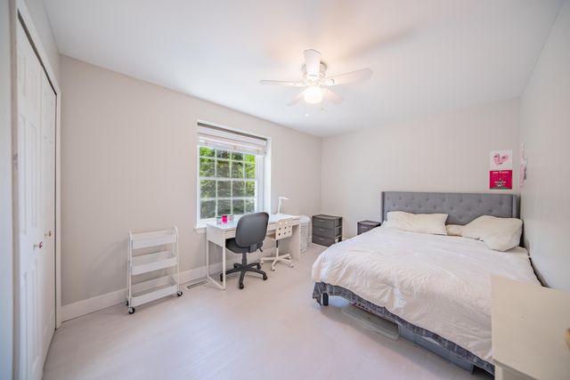 3085 N Foxridge Court, Ann Arbor, MI 48105