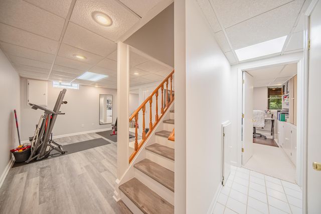 3085 N Foxridge Court, Ann Arbor, MI 48105
