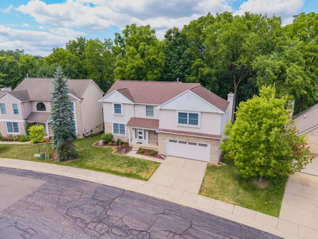 3085 N Foxridge Court, Ann Arbor, MI 48105