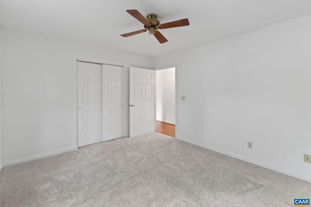 Image 24 of property listing at 1242 GAZEBO CT, Charlottesville, VA 22901