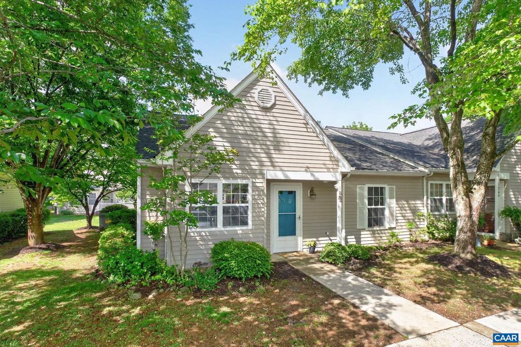 Image 26 of property listing at 1242 GAZEBO CT, Charlottesville, VA 22901