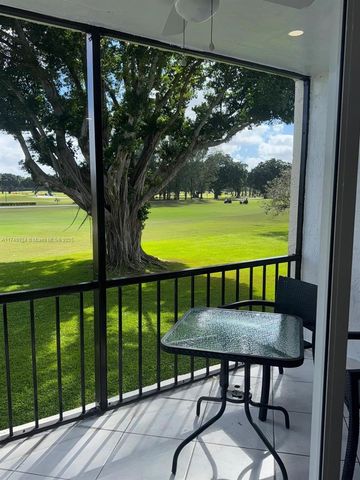 9200 N Hollybrook Lake Dr 208, Pembroke Pines, FL 33025