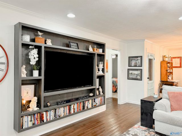 711 Short Street SE, Hartselle, AL 35640