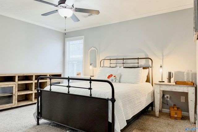 711 Short Street SE, Hartselle, AL 35640