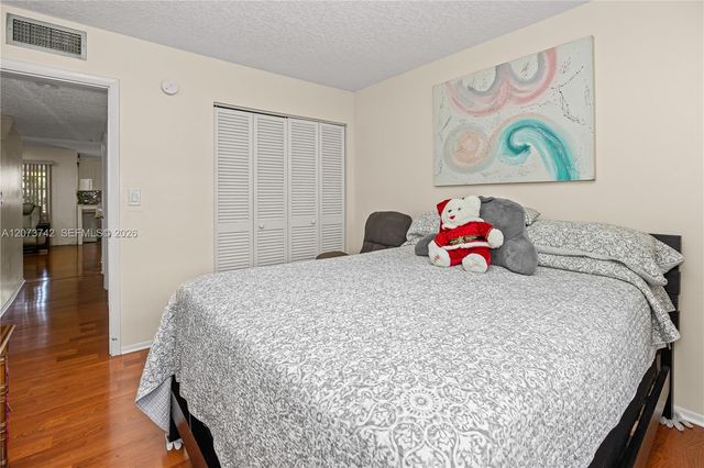 5300 Washington Street E209, Hollywood, FL 33021