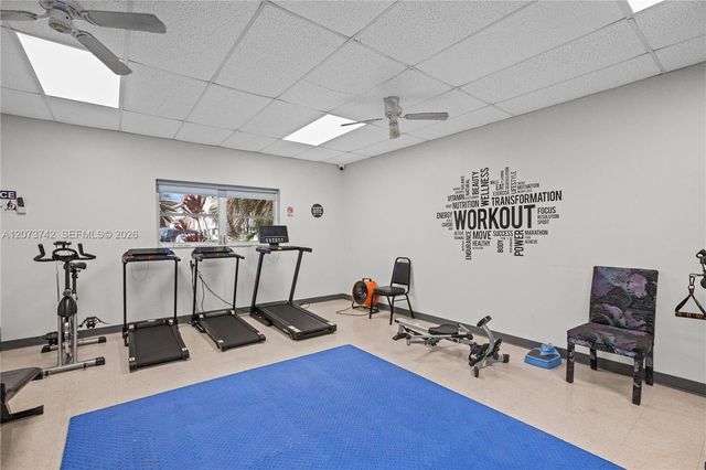 5300 Washington Street E209, Hollywood, FL 33021
