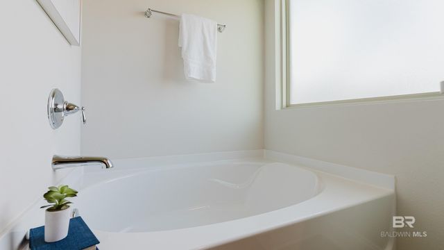 16091 Rhine Road, Fairhope, AL 36532