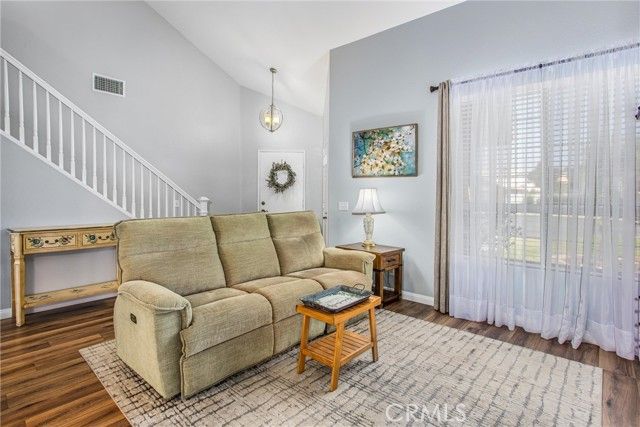 518 S Seminole Circle, Banning, CA 92220