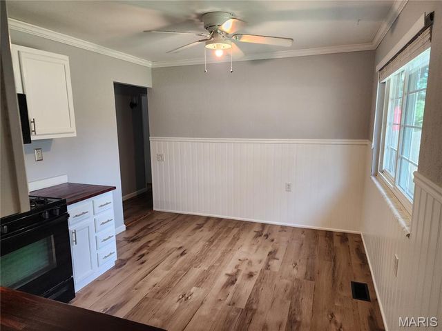 3075 Abbey Street, St Charles, MO 63301