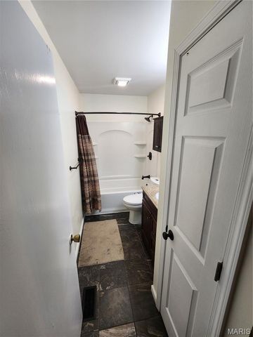 3075 Abbey Street, St Charles, MO 63301