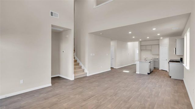 128 Palo Pinto DR, Kyle, TX 78640