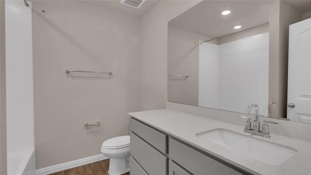 128 Palo Pinto DR, Kyle, TX 78640