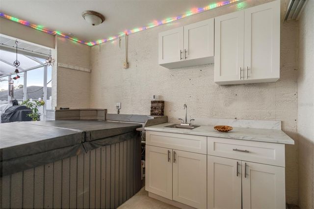 8158 WINDING OAK LANE, Spring Hill, FL 34606